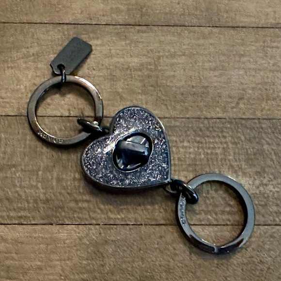 Coach Black Gray Glitter Turn Lock Heart Valet Keychain Bag Charm in Gunmetal - Picture 14 of 15
